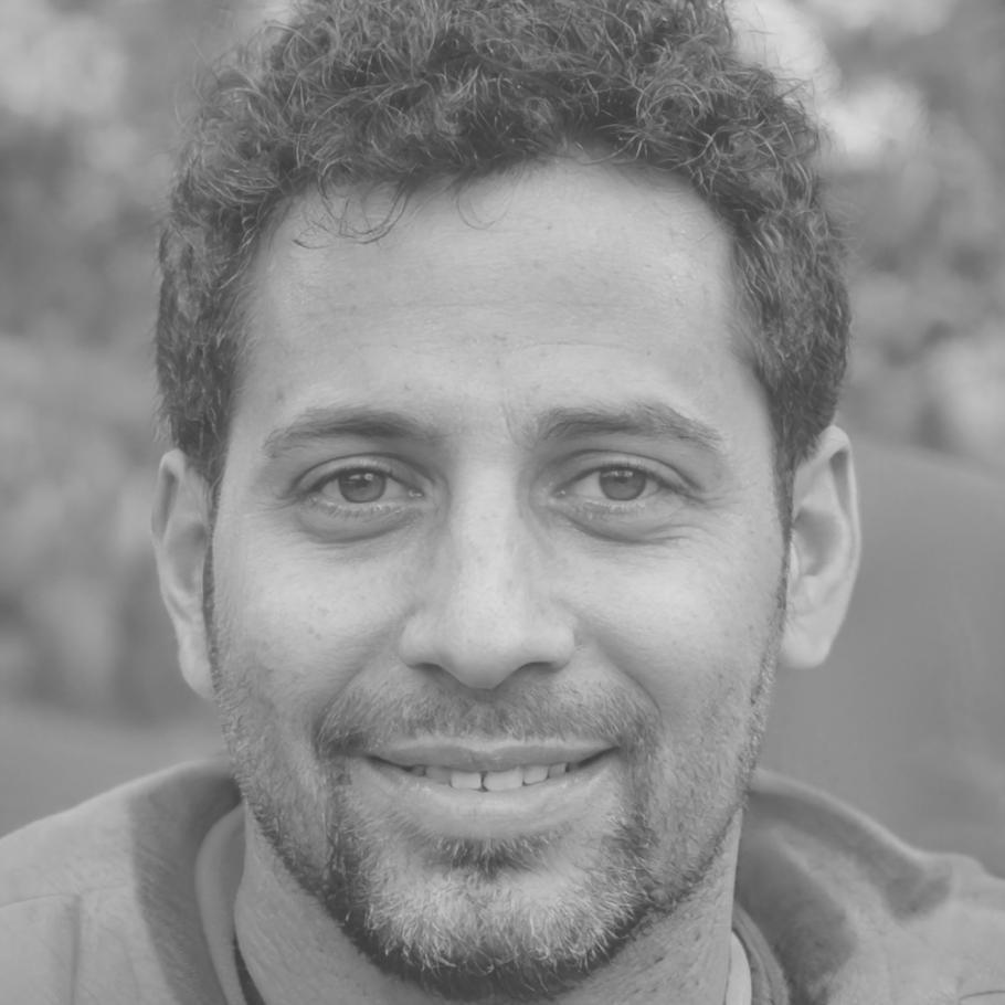 Portræt af mandlig spiludviklingsinstruktør